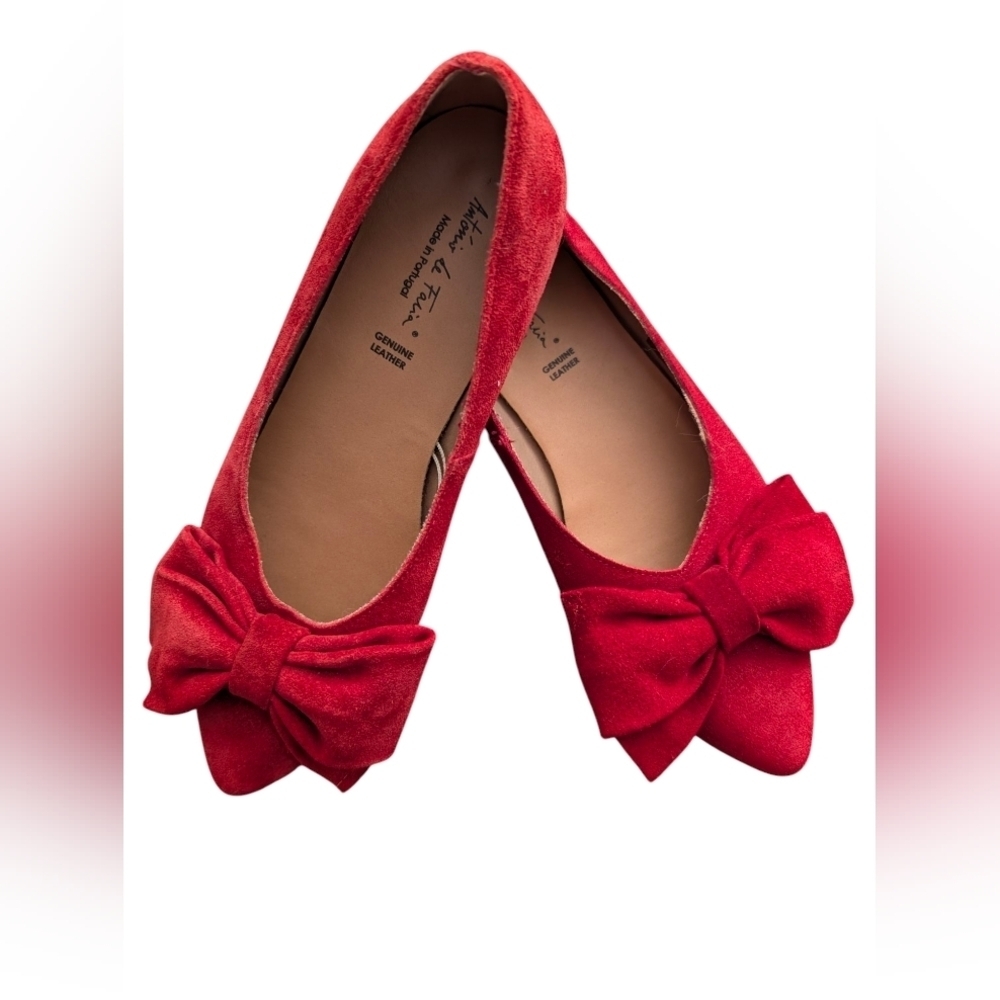 EUC- Antonio De Faria Ashley- Suede Double Bow Flats
